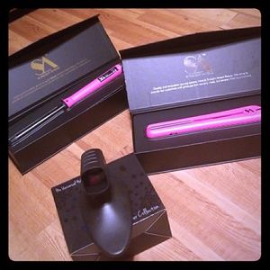 WAND, FLAT IRON, AND FLAT IRON HOLDER